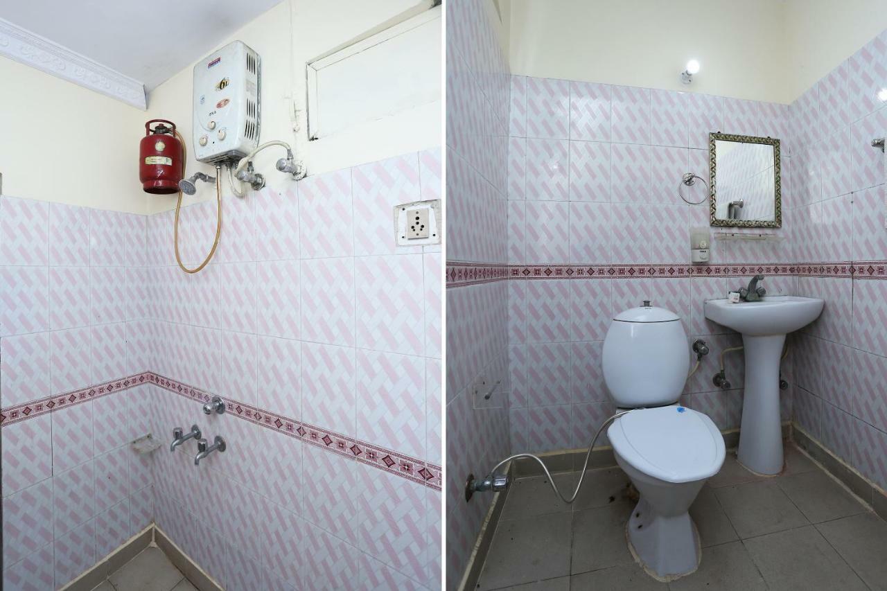 Oyo 39830 Hotel Esquire Meerut Dış mekan fotoğraf