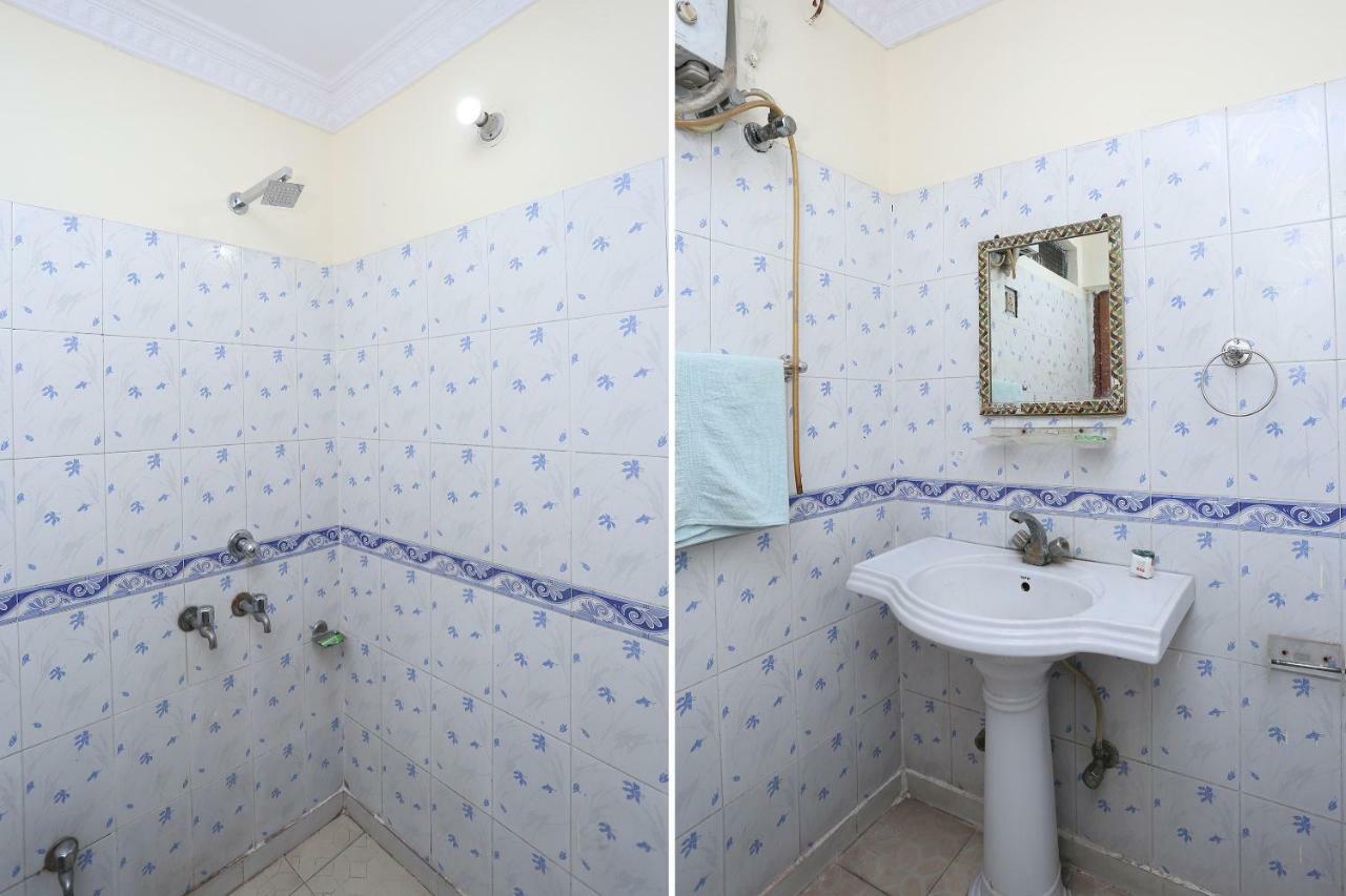 Oyo 39830 Hotel Esquire Meerut Dış mekan fotoğraf